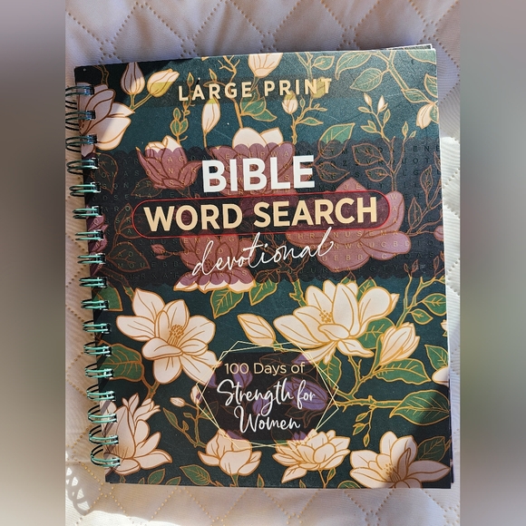 Bible Word Search Devotional Strength For Women - Picture 3 of 4